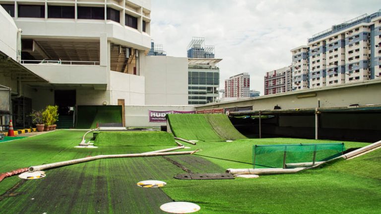 Urban PlaySpace: Build Radio-Controlled Cars & Race Them On A Rooftop ...