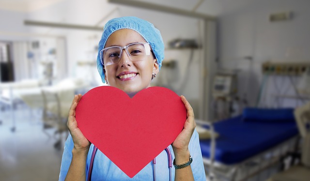 nurse holding heart