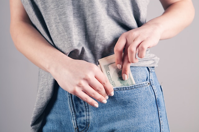 money in pocket